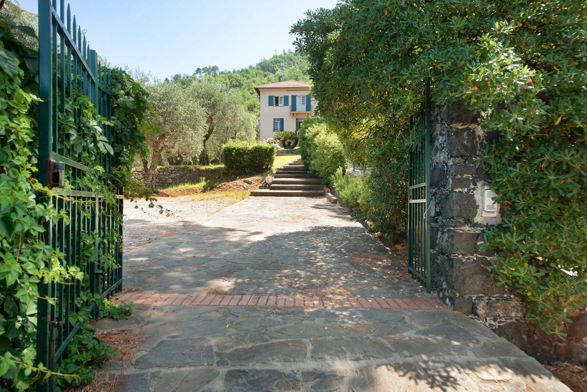 Villa Mesco Levanto Exterior photo